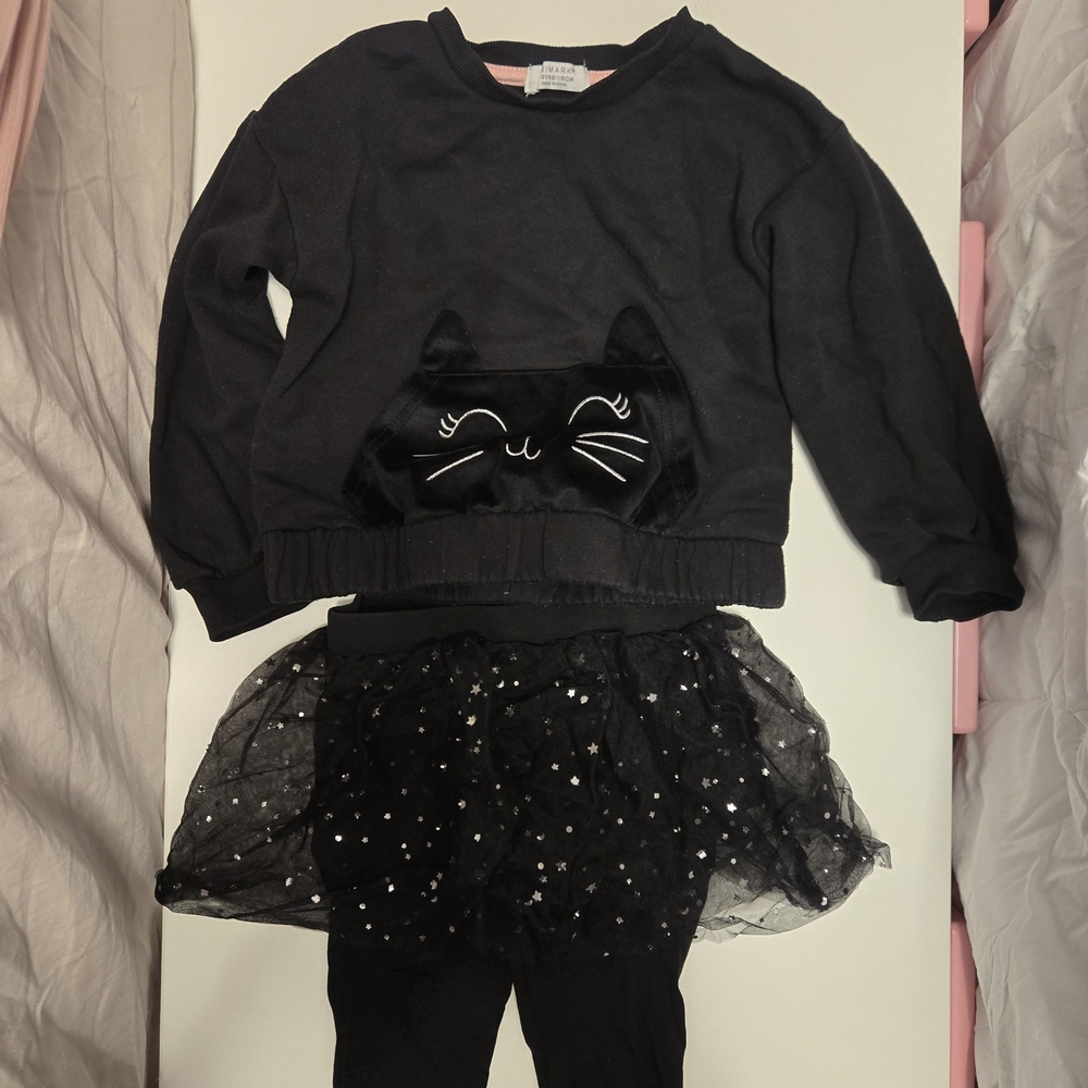 Primark Black Sweater with Tutu leggings